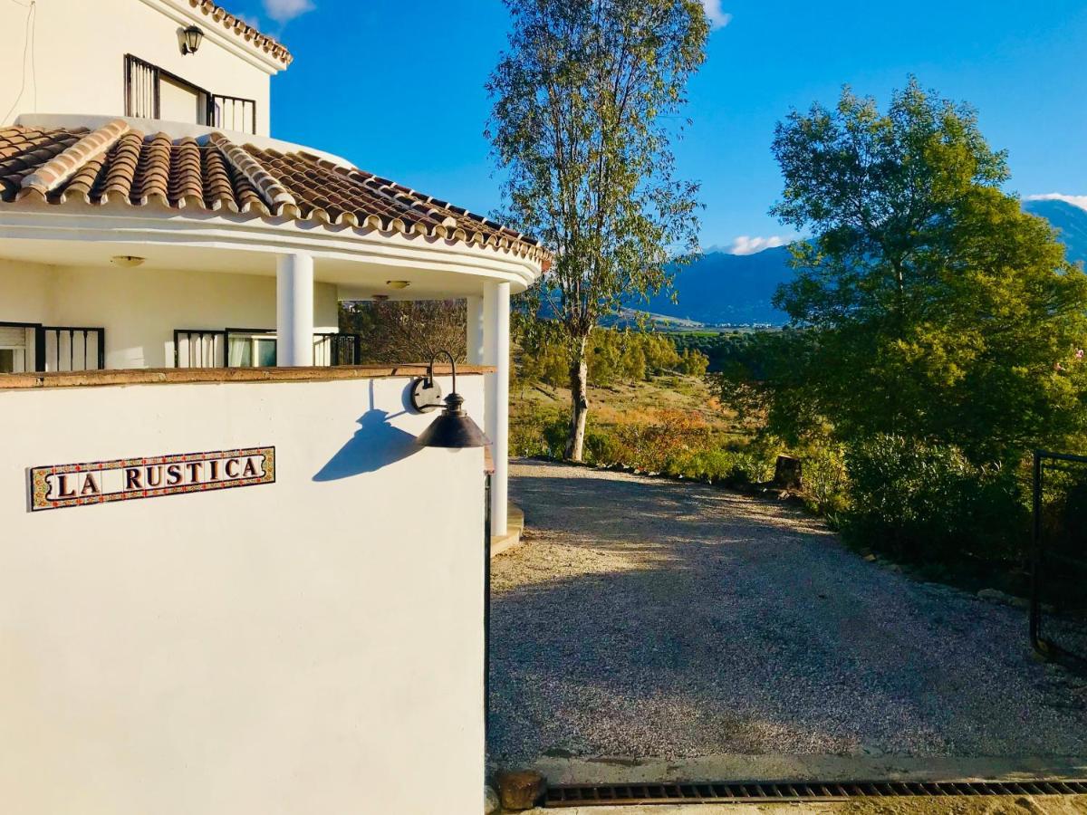 Vila La Rustica En Vinuela, Piscina Privada Exteriér fotografie