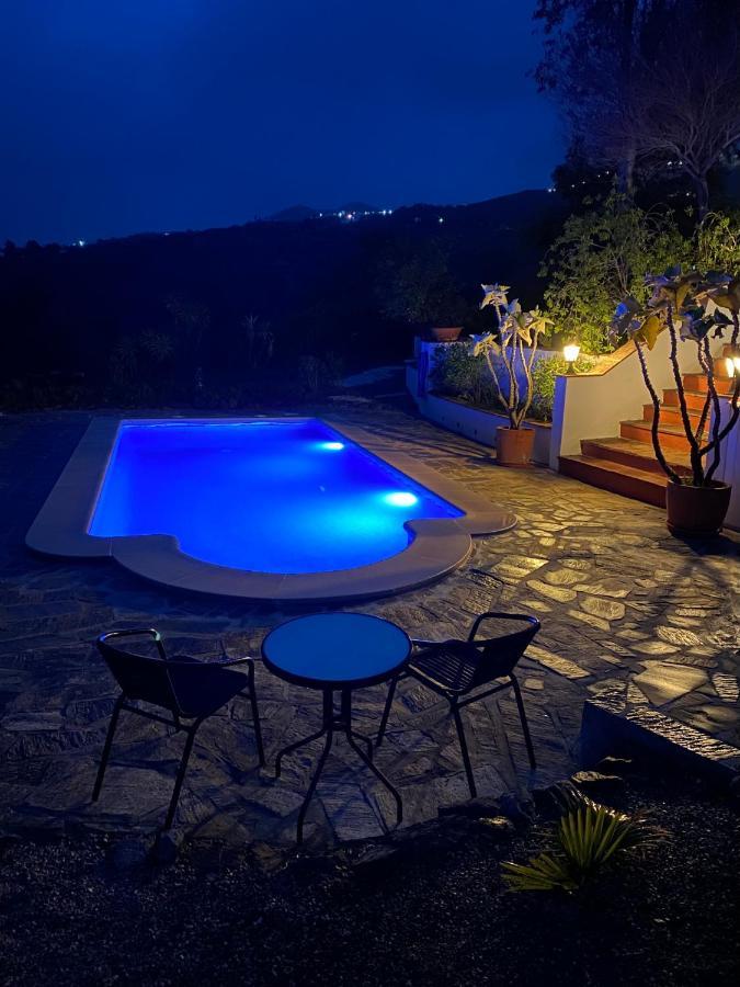 Vila La Rustica En Vinuela, Piscina Privada Exteriér fotografie